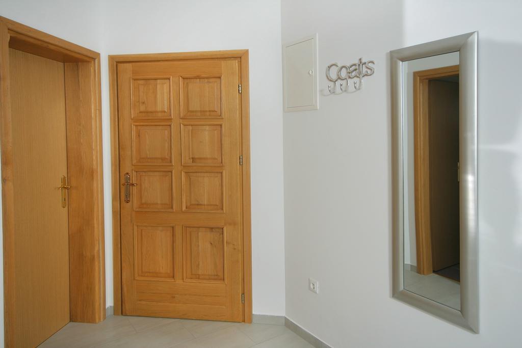 Apartmani Mane Τρογκίρ Εξωτερικό φωτογραφία