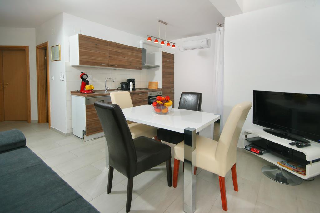 Apartmani Mane Τρογκίρ Εξωτερικό φωτογραφία